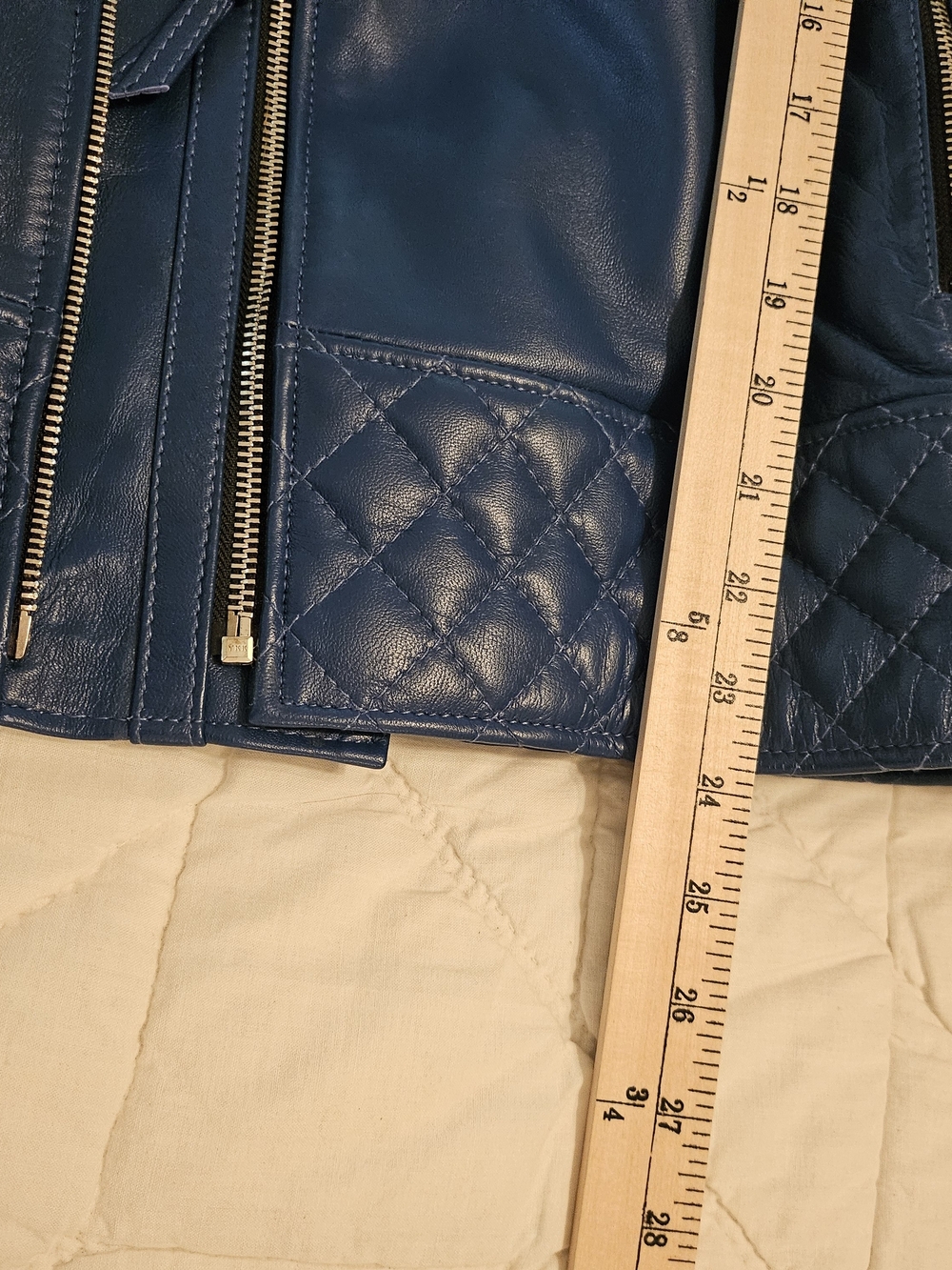 QC Leather- Quilted Biker/ Moto Jacket - Size M - Picture 3 of 12